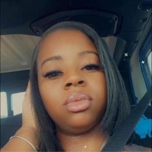 Meet your Posher, Sylvia